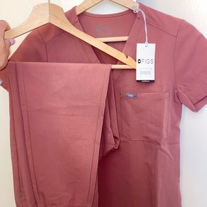 Figs Zamora High Waisted Joggers in Mauve XSP